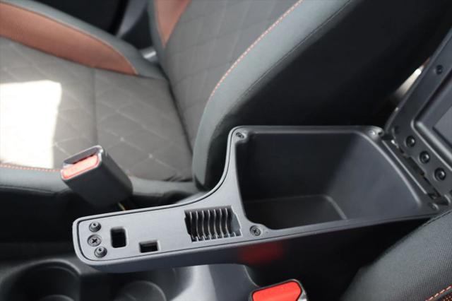 2020 Nissan Kicks SR Xtronic CVT