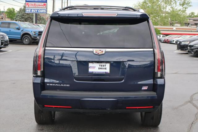 2020 Cadillac Escalade 4WD Luxury