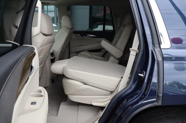 2020 Cadillac Escalade 4WD Luxury
