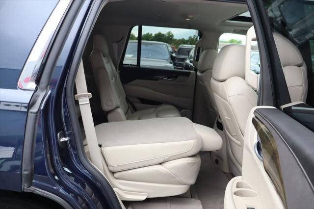 2020 Cadillac Escalade 4WD Luxury