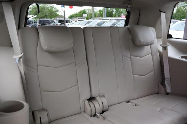 2020 Cadillac Escalade 4WD Luxury