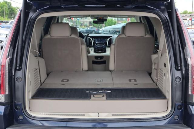 2020 Cadillac Escalade 4WD Luxury