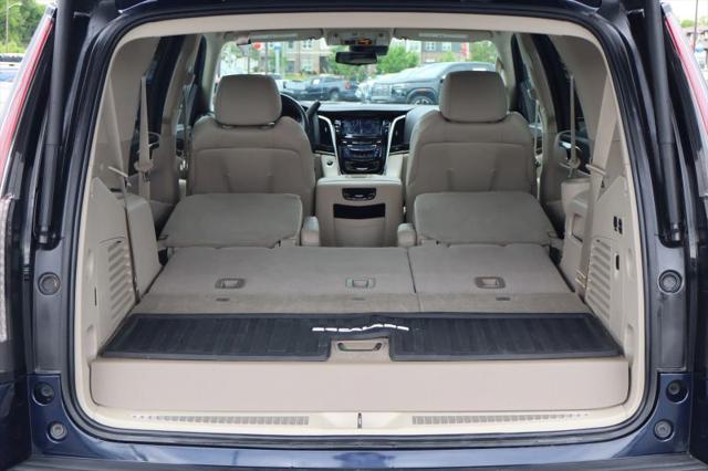2020 Cadillac Escalade 4WD Luxury