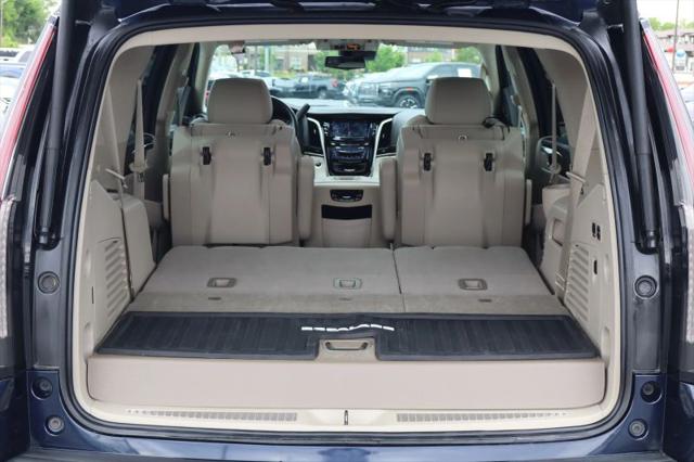 2020 Cadillac Escalade 4WD Luxury