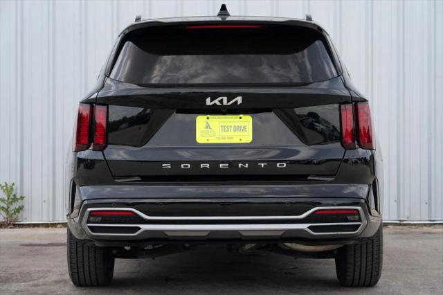 2022 Kia Sorento S