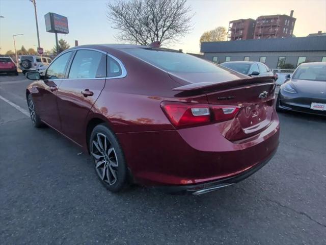2021 Chevrolet Malibu FWD RS