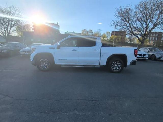 2024 GMC Sierra 1500 4WD Crew Cab Short Box SLT