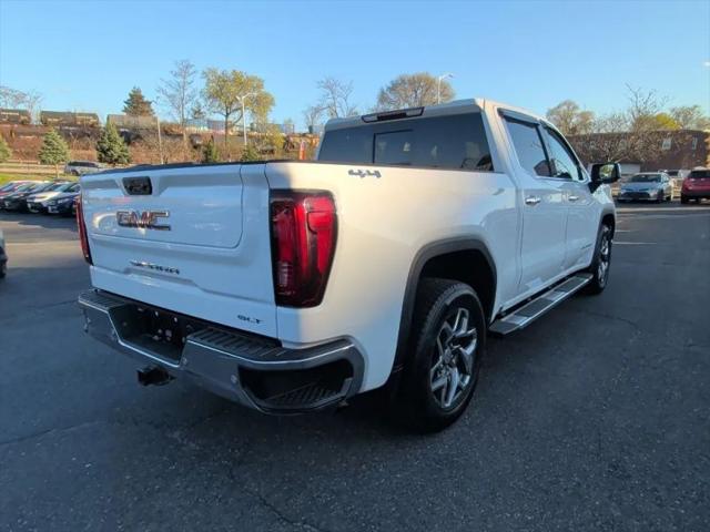 2024 GMC Sierra 1500 4WD Crew Cab Short Box SLT