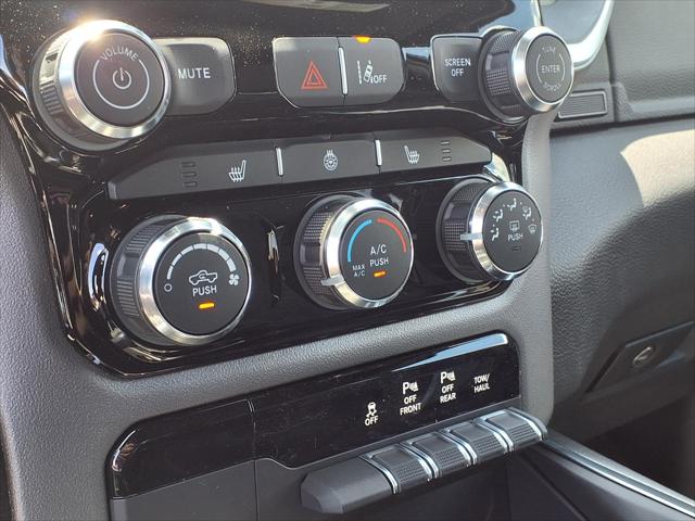 2026 Ram 1500 Big Horn Crew Cab 4x4 57 Box