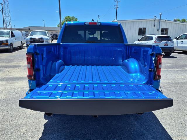 2026 Ram 1500 Big Horn Crew Cab 4x4 5'7" Box