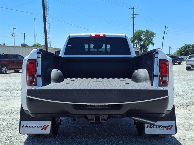 2026 Ram 3500 Tradesman Crew Cab 4x4 8' Box
