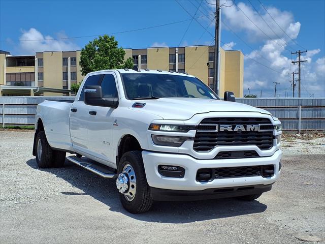 2026 Ram 3500 Big Horn Crew Cab 4x4 8' Box