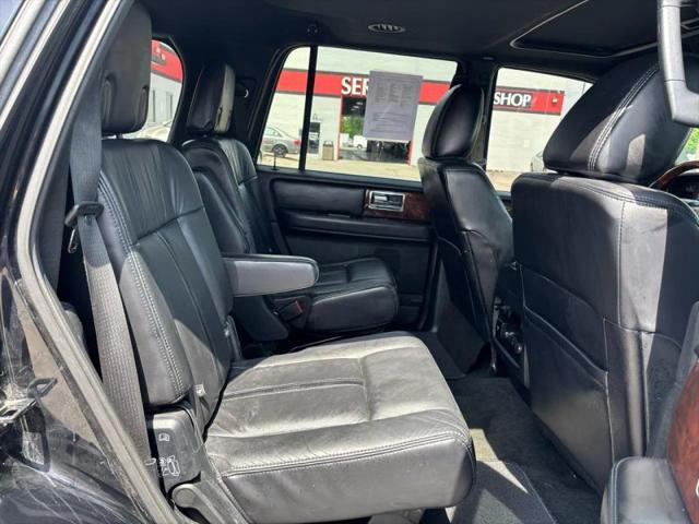 2016 Lincoln Navigator Select