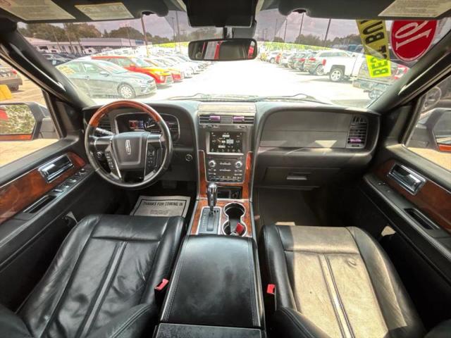2016 Lincoln Navigator Select
