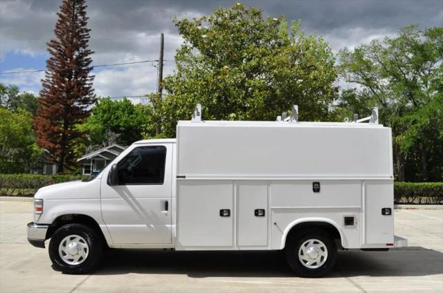 2017 Ford E-350 Cutaway Base