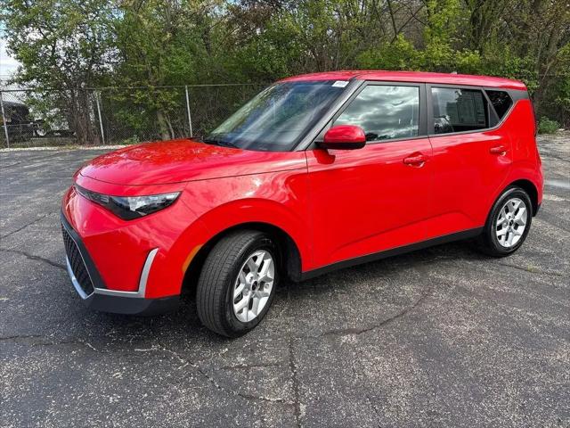 2025 Kia Soul LX for sale in Naperville, IL