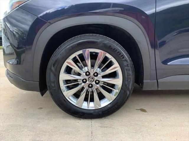 2024 Toyota Grand Highlander Platinum