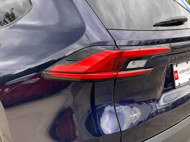 2024 Toyota Grand Highlander Platinum