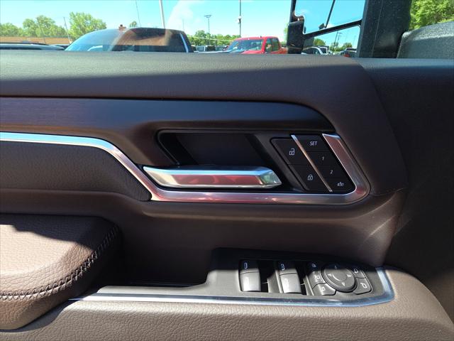 2026 GMC Sierra 2500HD Crew Cab, Standard Bed, Denali, 4WD