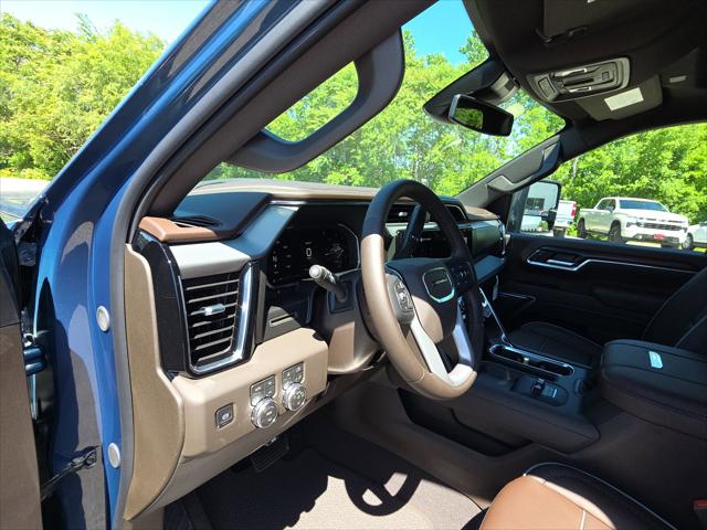 2026 GMC Sierra 2500HD Crew Cab, Standard Bed, Denali, 4WD