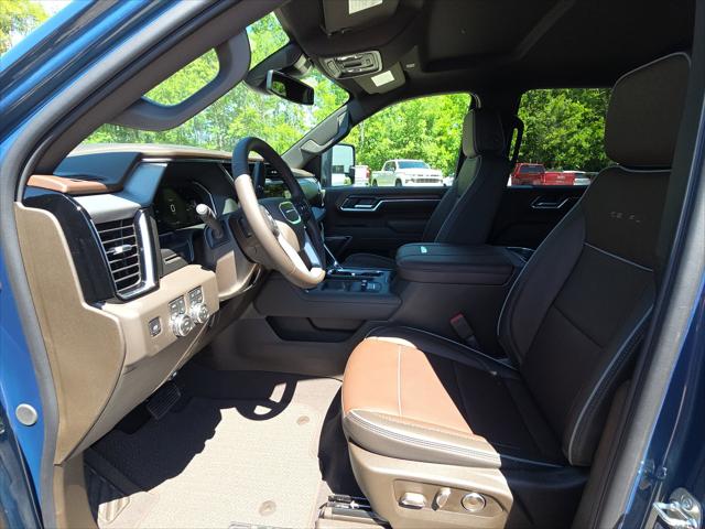 2026 GMC Sierra 2500HD Crew Cab, Standard Bed, Denali, 4WD