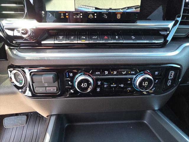 2026 GMC Sierra 3500HD Crew Cab, Long Bed, SLT Dual Rear Wheel, 4WD