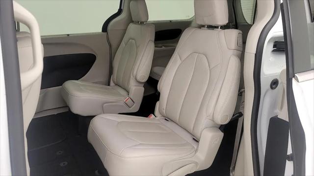 2020 Chrysler Pacifica Touring L Plus