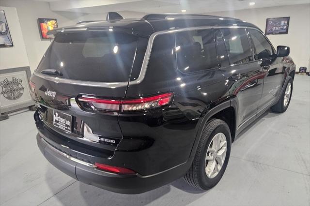 2022 Jeep Grand Cherokee L Laredo 4x4
