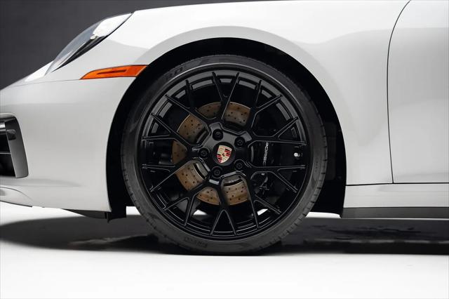 2021 Porsche 911 Carrera S Cabriolet