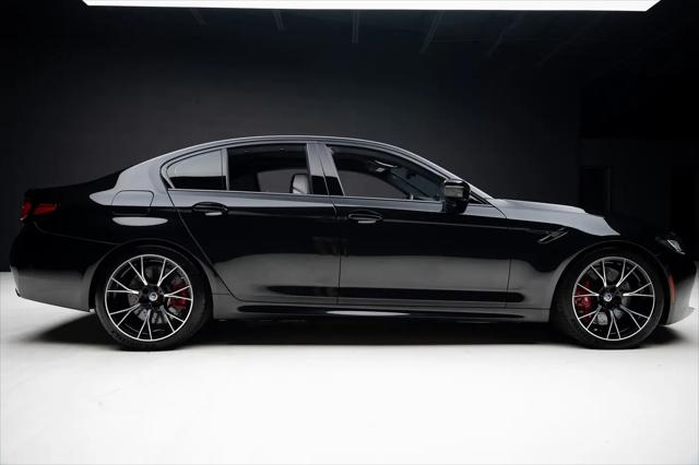 2023 BMW M5 Standard