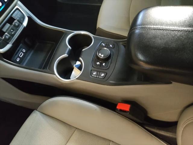 2022 GMC Terrain FWD SLT