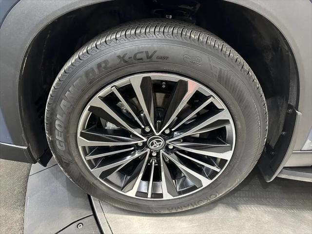 2025 Toyota Grand Highlander Hybrid Platinum MAX