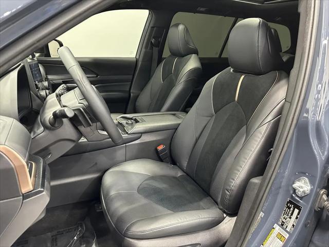 2025 Toyota Grand Highlander Hybrid Platinum MAX