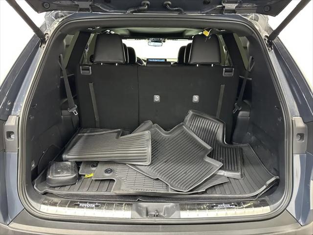 2025 Toyota Grand Highlander Hybrid Platinum MAX