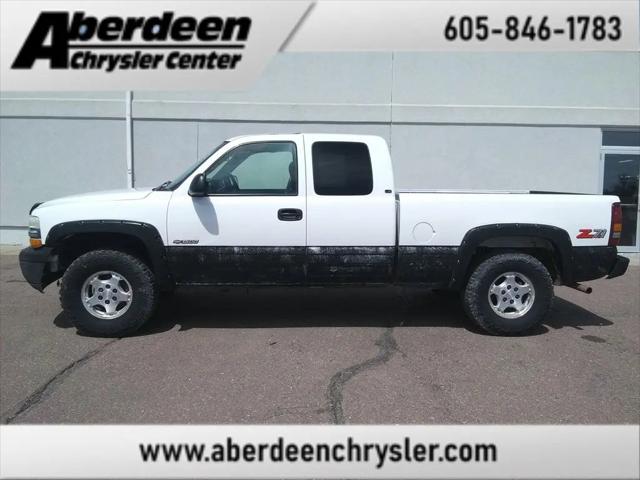 2000 Chevrolet Silverado 1500 LS for sale in Aberdeen, SD