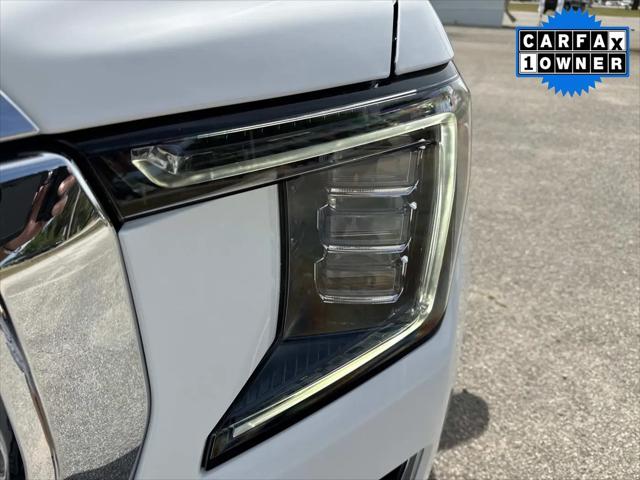 2024 GMC Yukon XL 4WD SLT