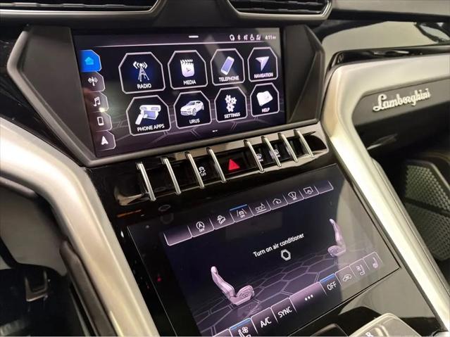 2019 Lamborghini Urus Standard