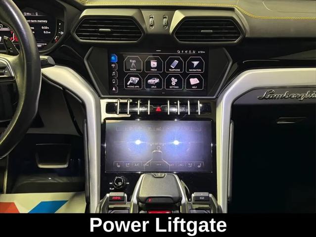 2019 Lamborghini Urus Standard