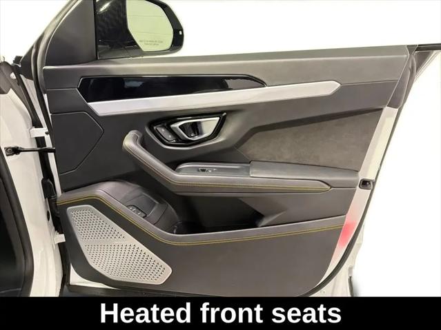 2019 Lamborghini Urus Standard