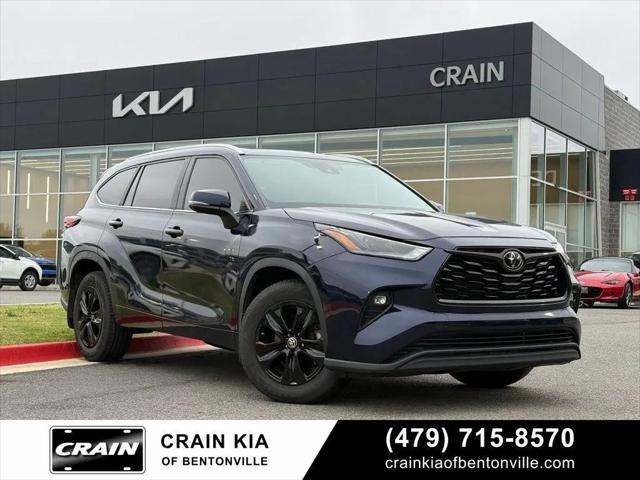 2023 Toyota Highlander XLE for sale in Bentonville, AR