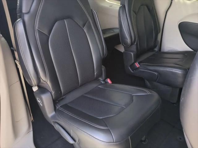 2020 Chrysler Voyager LXI