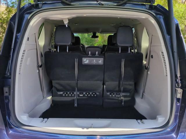 2020 Chrysler Voyager LXI