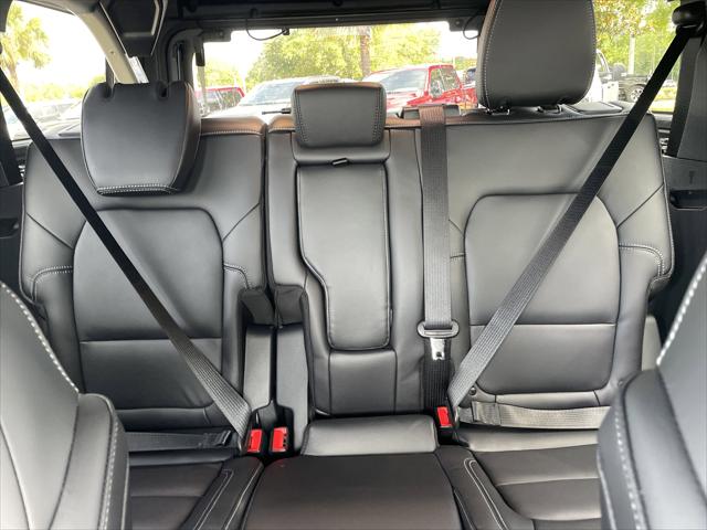 2026 Ford Bronco Outer Banks 4 Door 4x4
