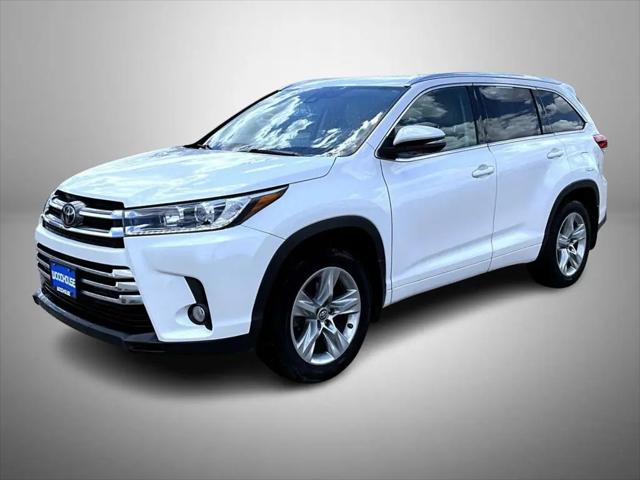2017 Toyota Highlander Limited for sale in Sioux City, IA