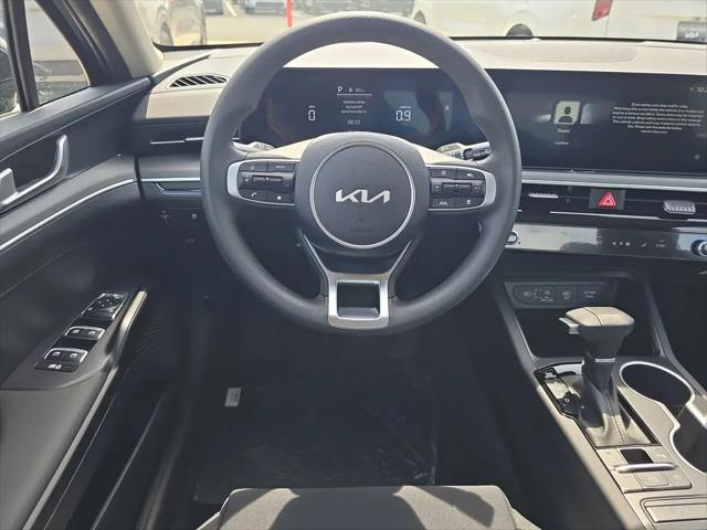 2026 Kia K5 LXS FWD