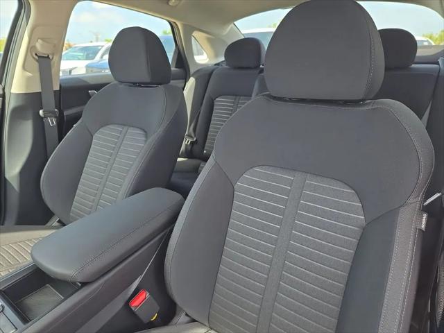 2026 Kia K5 LXS FWD