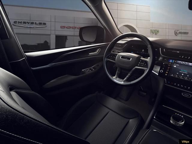 2026 Jeep Grand Cherokee L Altitude 4x4
