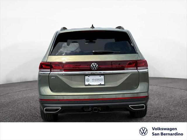 2026 Volkswagen Atlas SE with Technology