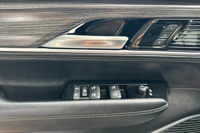 2024 Jeep Wagoneer Series II 4x2