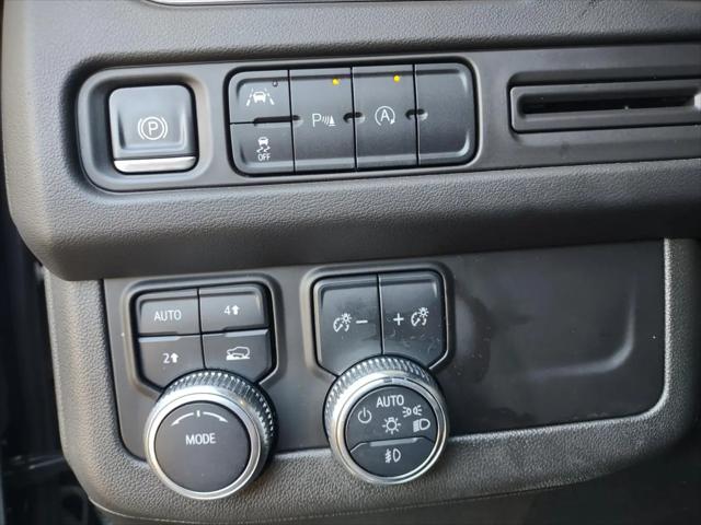 2023 GMC Yukon 4WD SLT